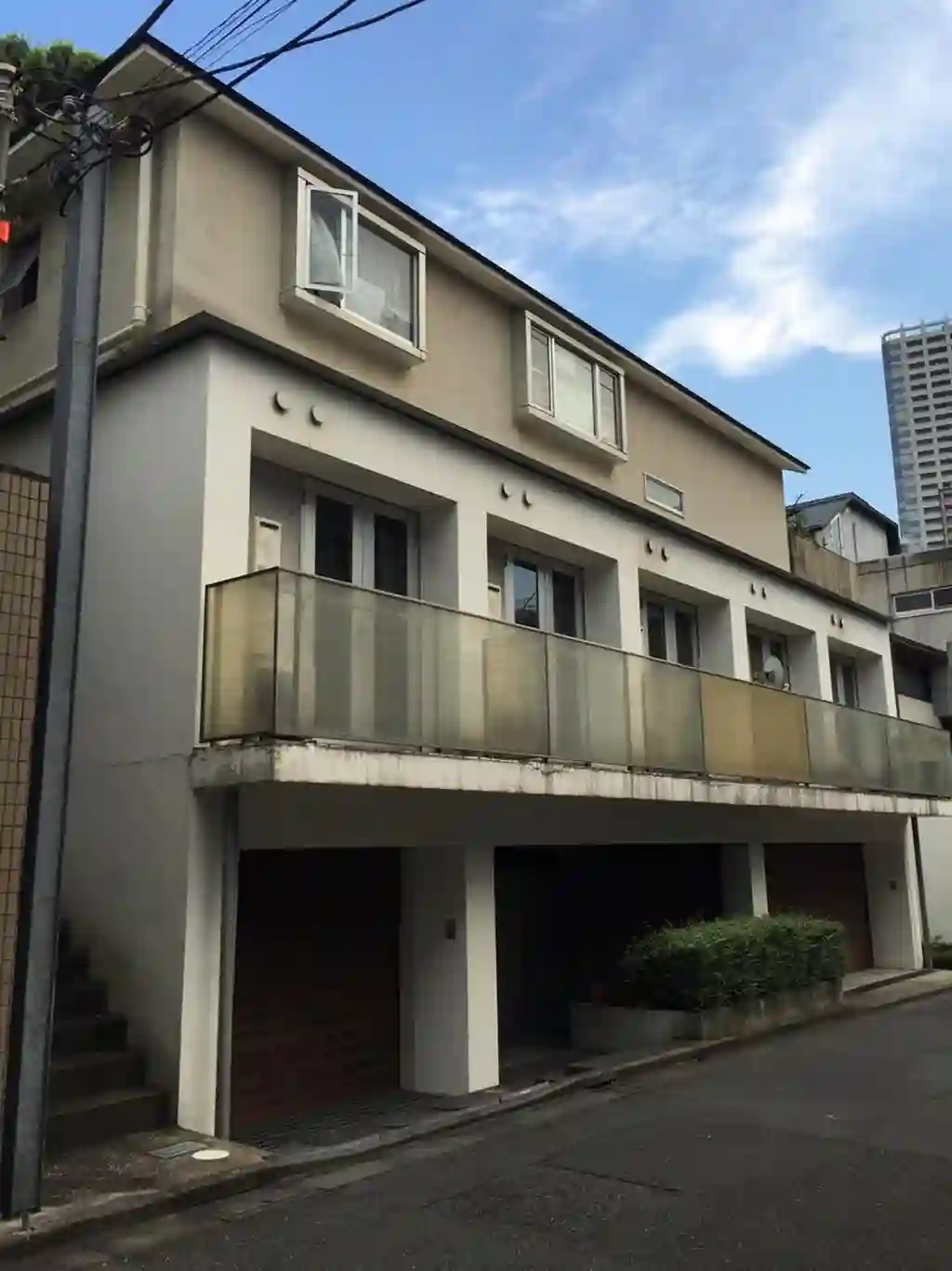 ポータラカ聖学 外観