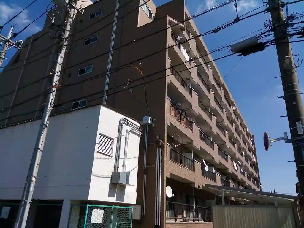 パラシオン越谷 外観