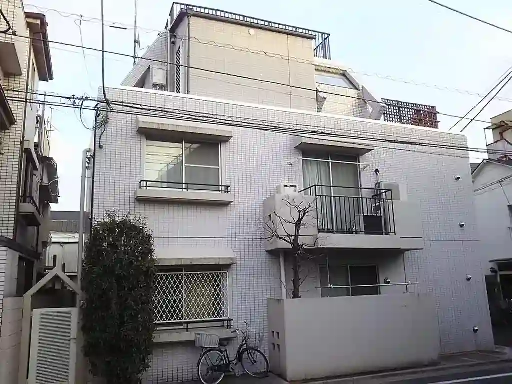 メゾン安里 外観
