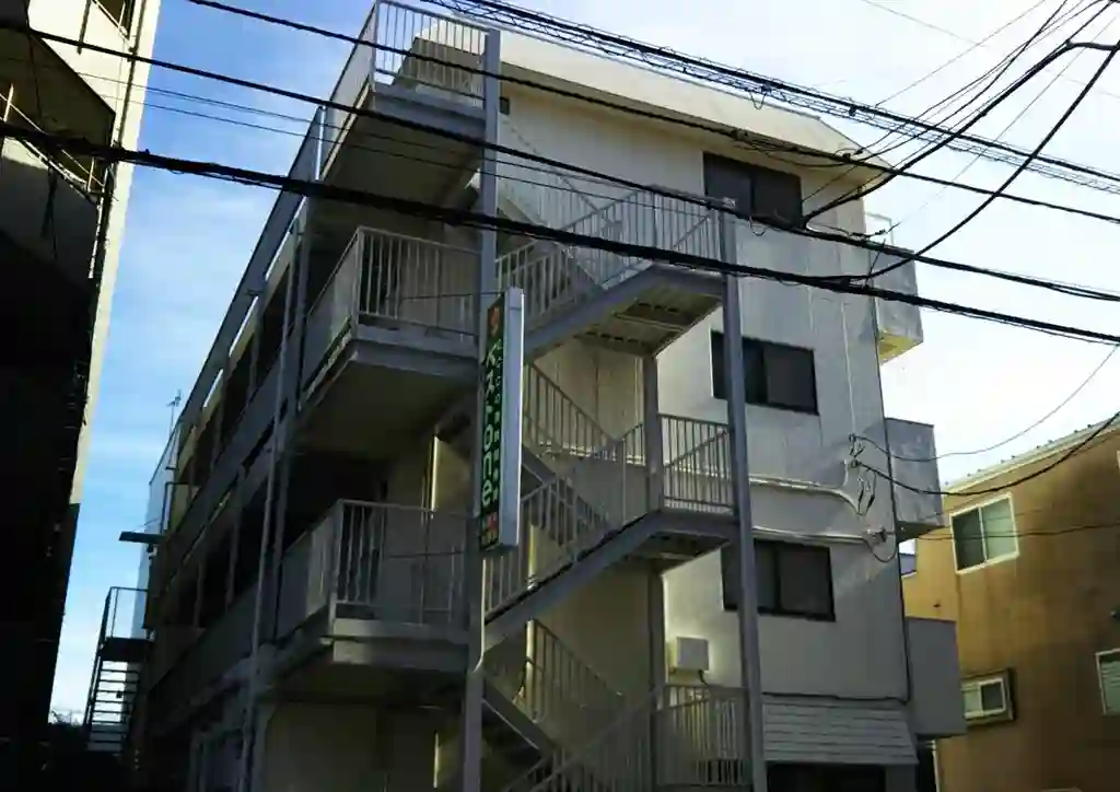 グラスハウス 外観