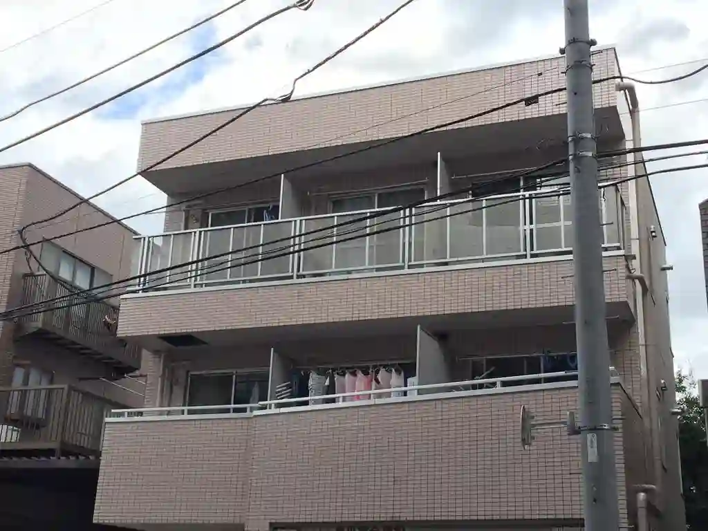 エクセルハビタ 外観