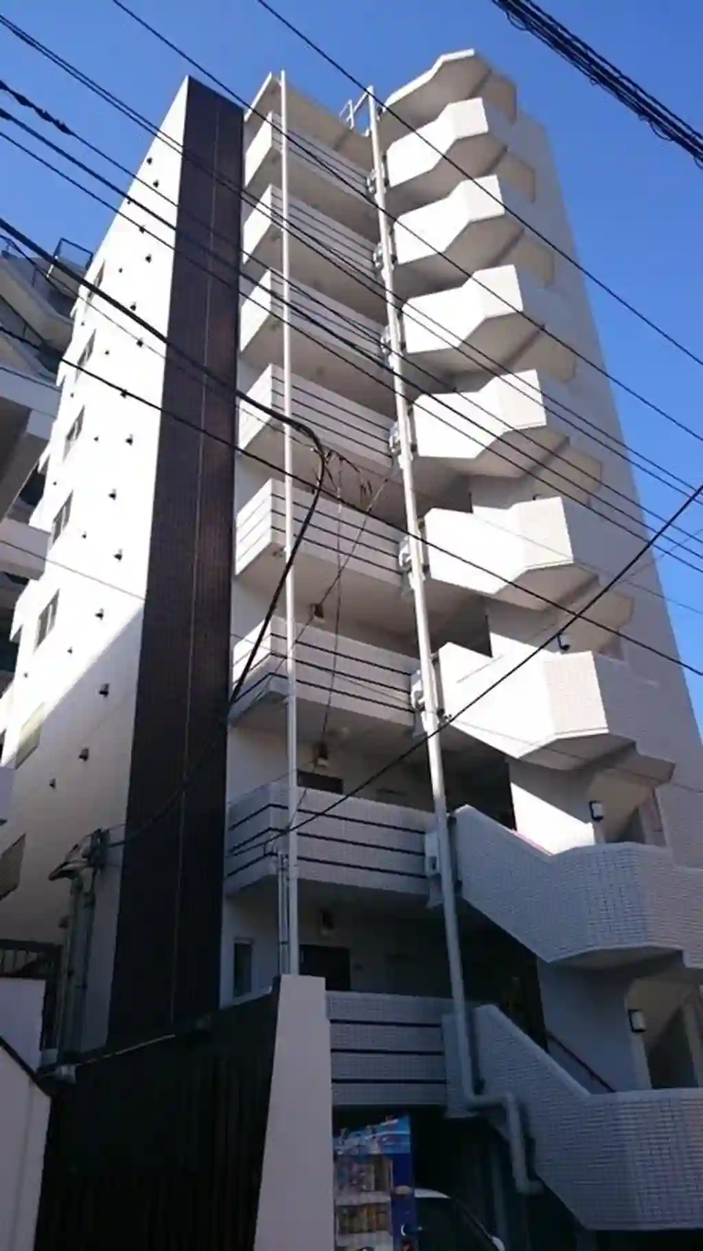 ロイヤルヒルズ浦和岸町 外観