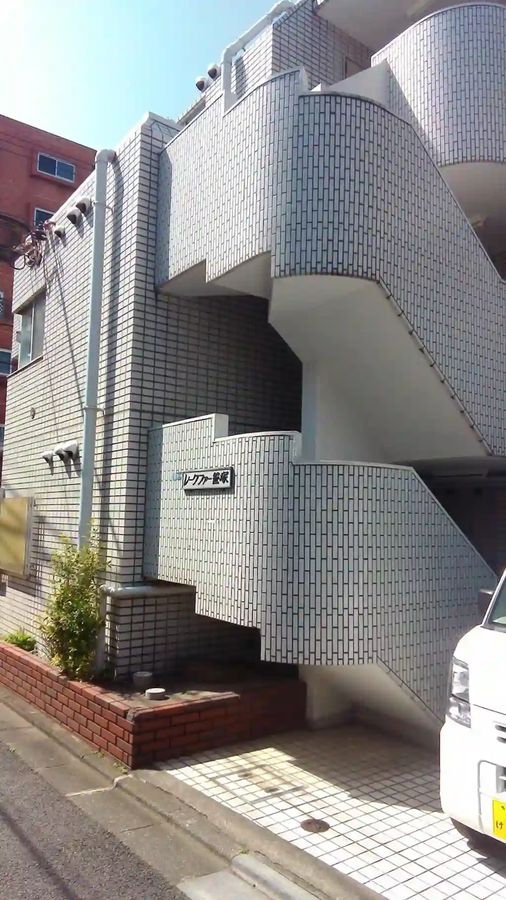 レークファー笹塚 外観