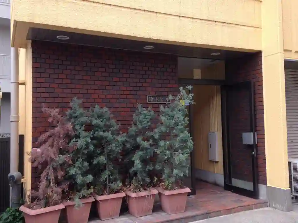 鈴木ビル 外観