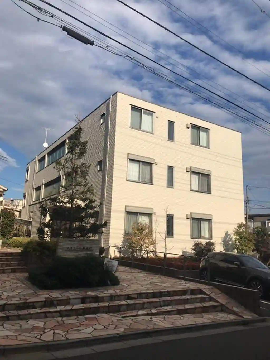 ルミエール東岸町B 外観