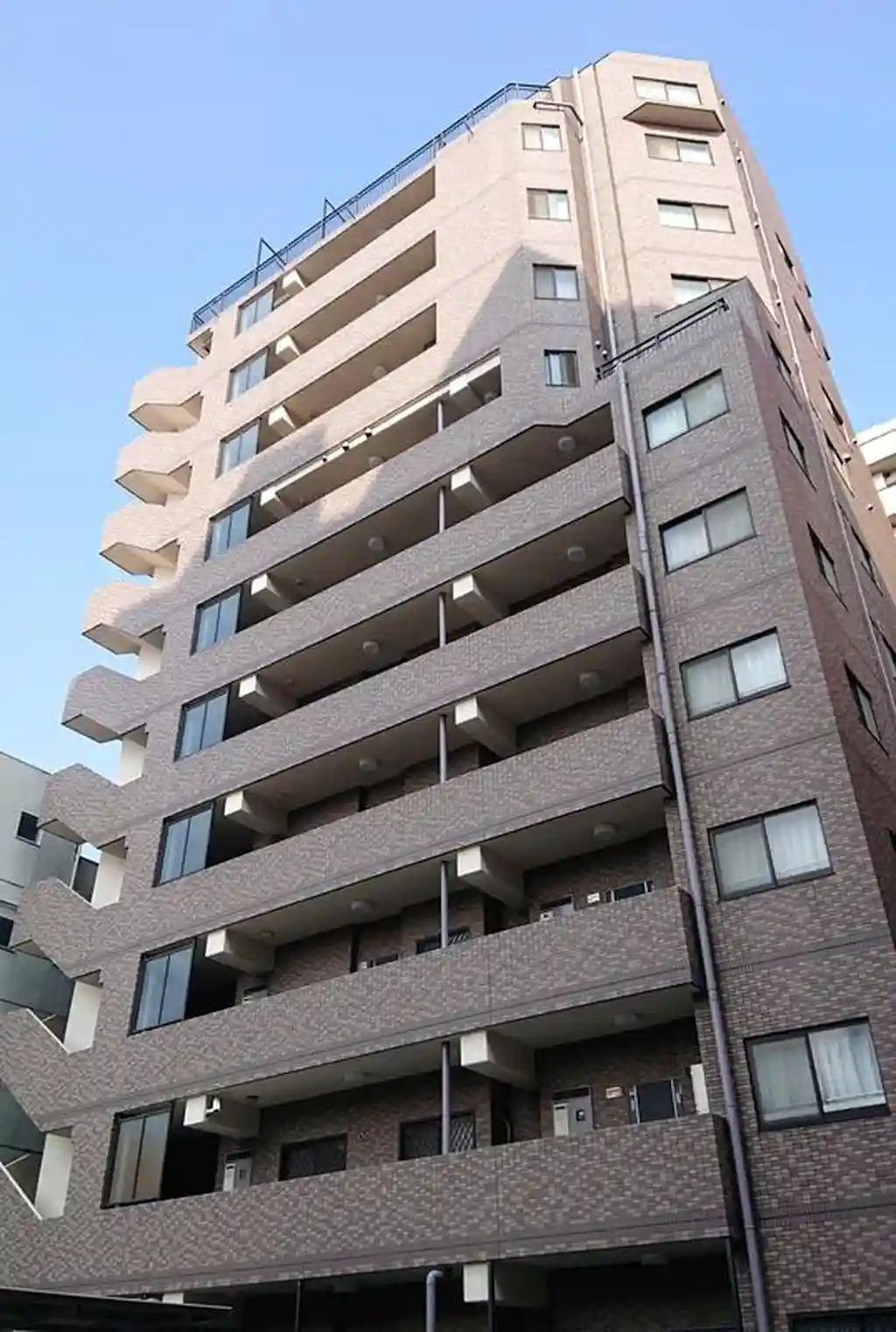 スカーラ台東根岸 外観