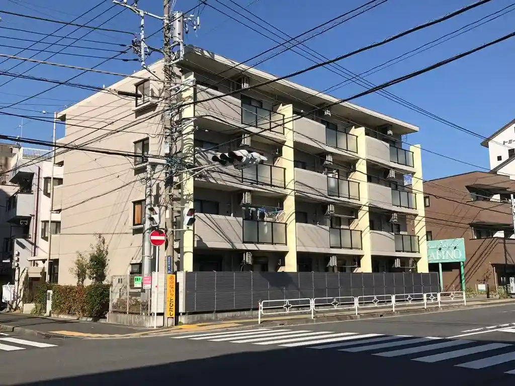ロイトンE 外観
