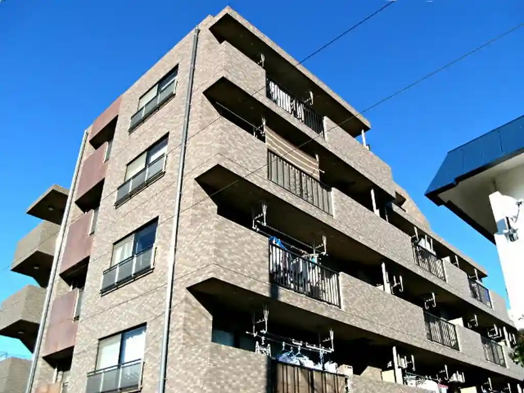 ロイヤルシャトー井草 外観
