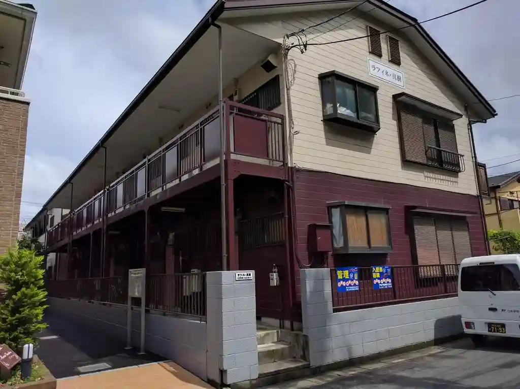 ラフィネ真樹 外観