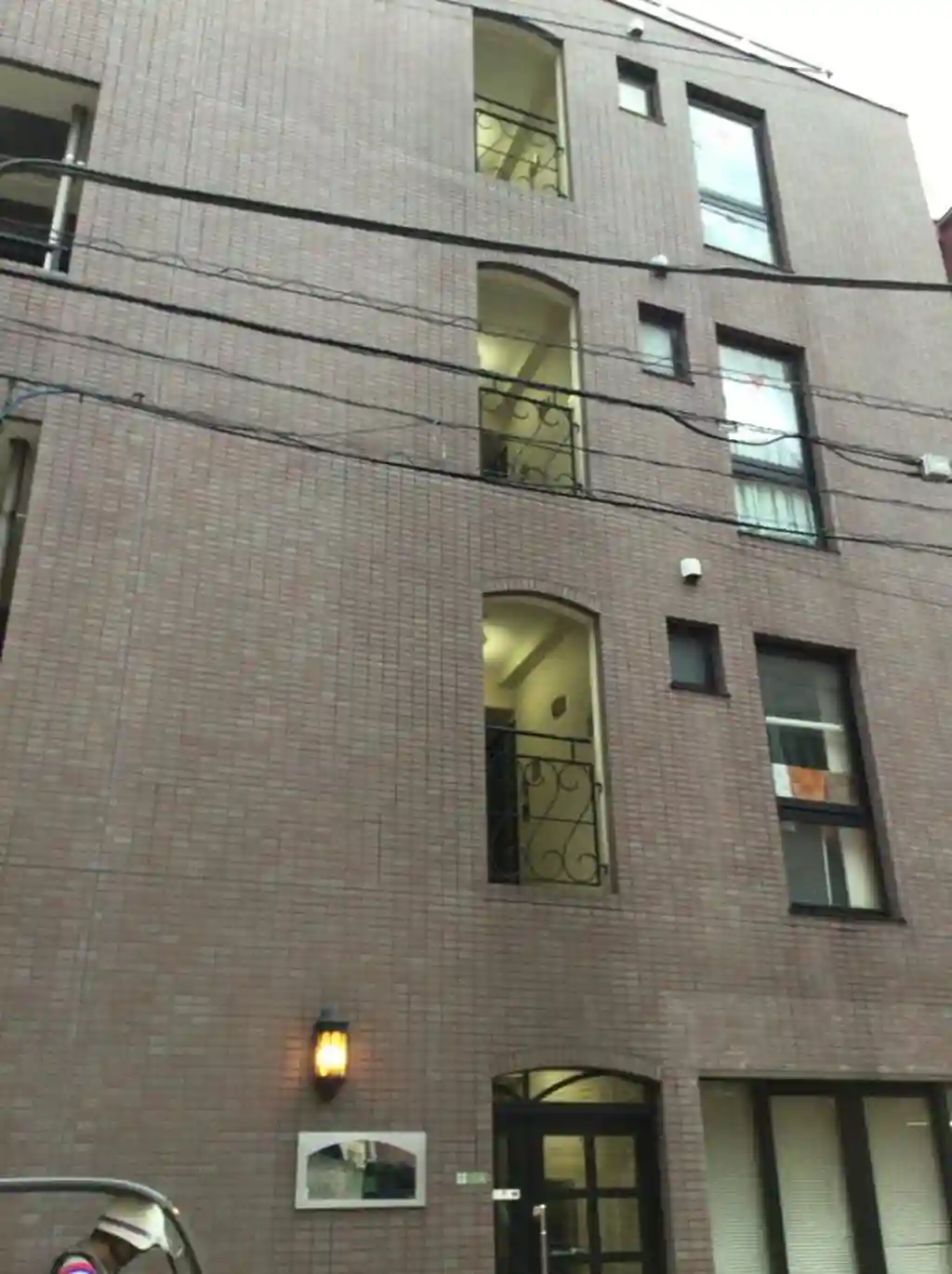 ウェールズ用賀 外観