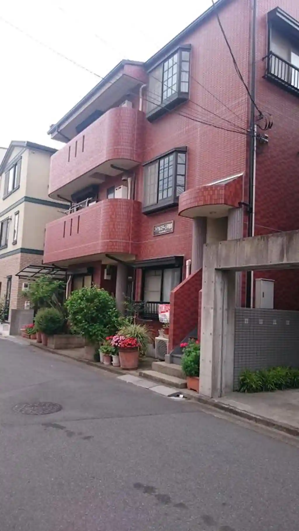ロイヤルステージ宇佐見 外観