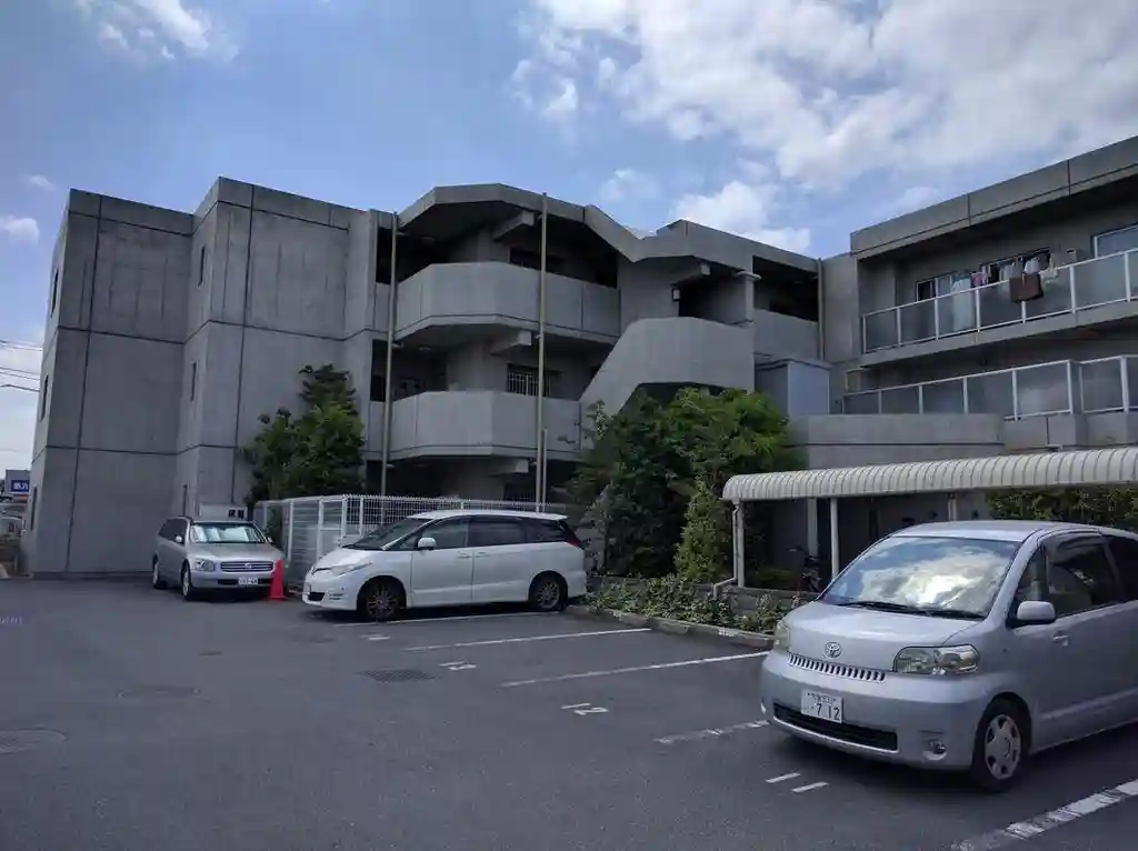 CUBE 外観