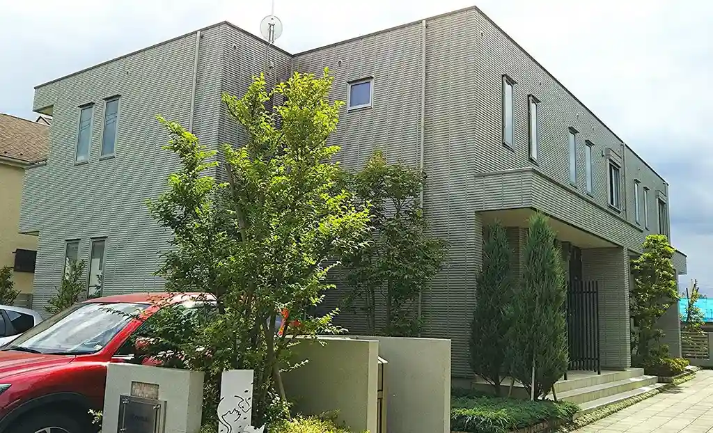 クロノス 外観
