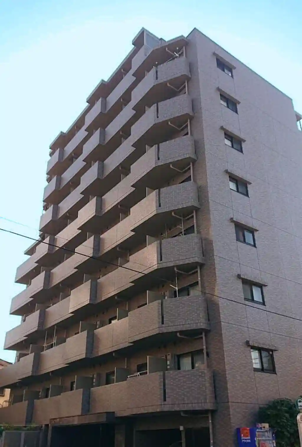 ルーブル蓮根 外観