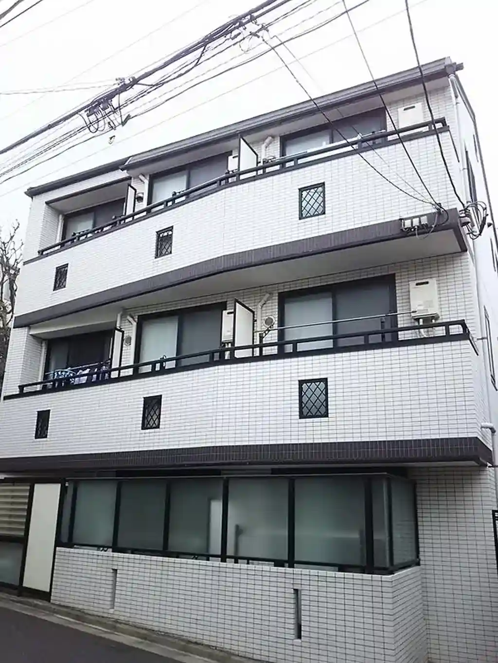 モン・シャトー方南町 外観