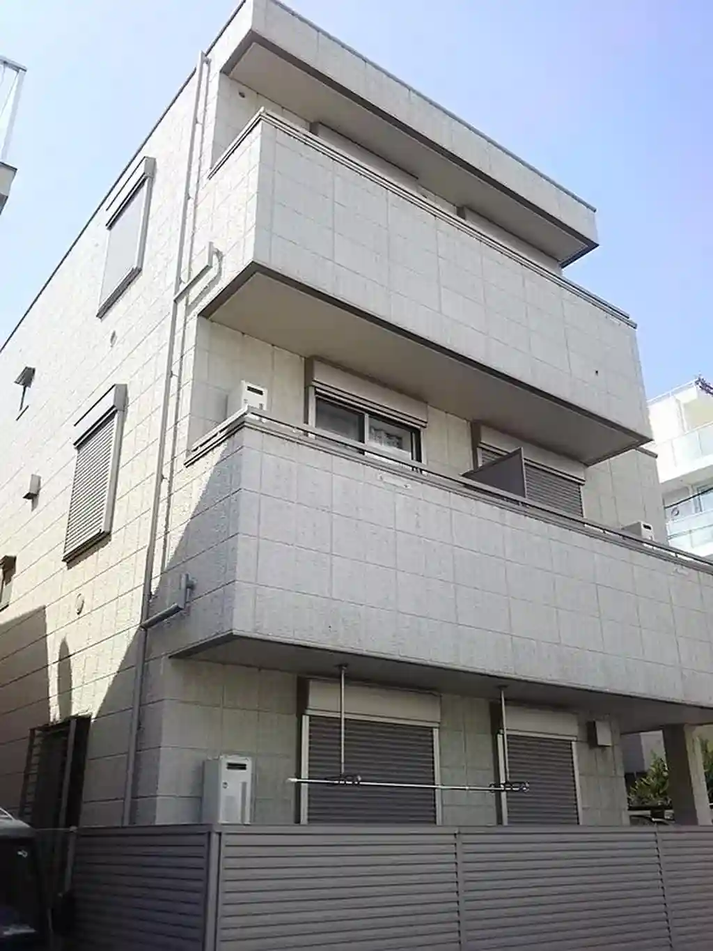 アジュール北新宿 外観