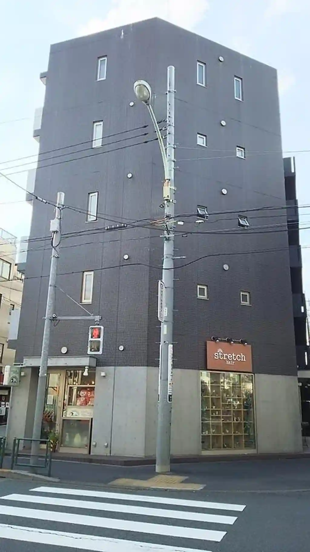 スリーリーフ 外観