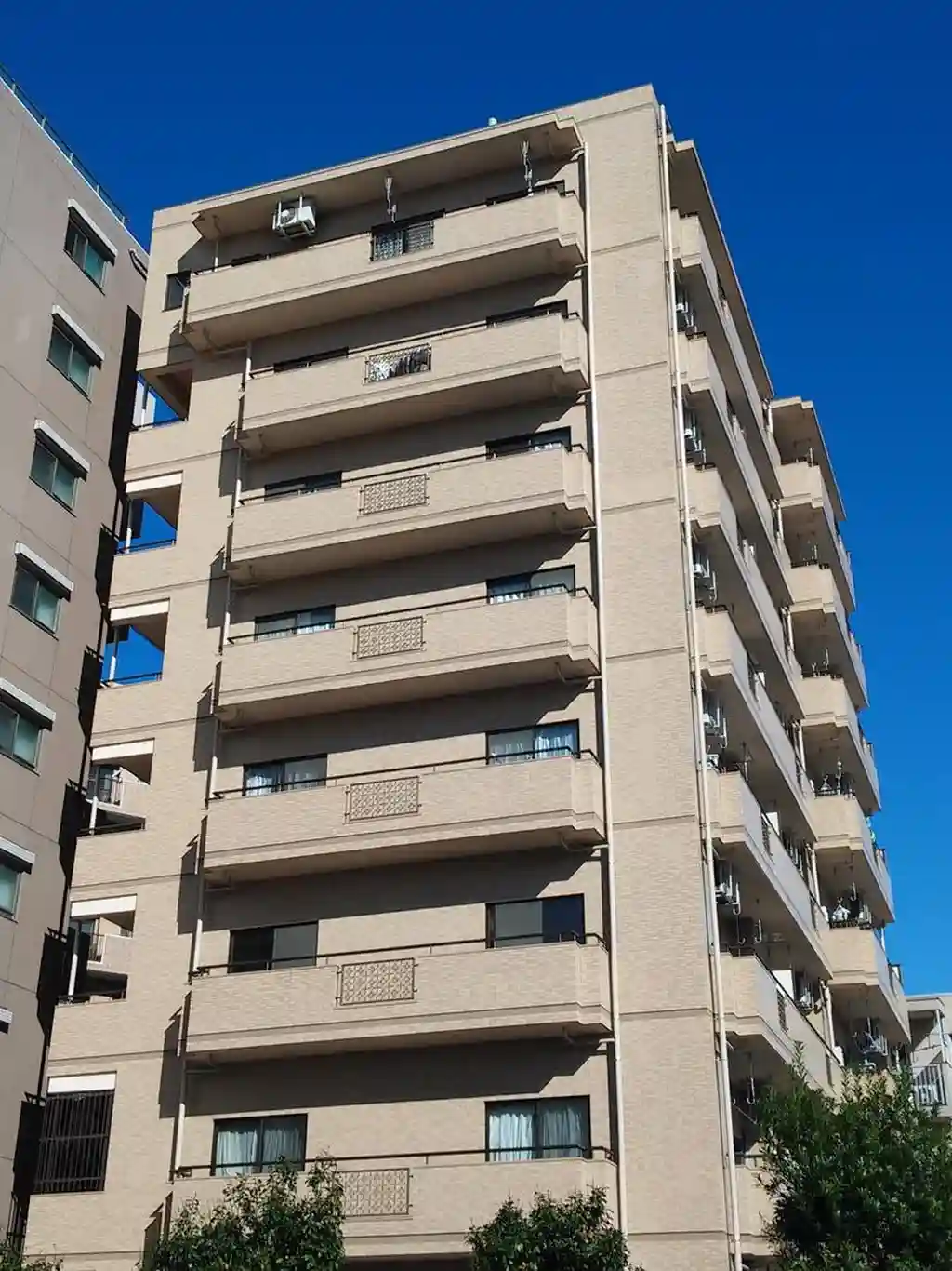 グローリアス 外観