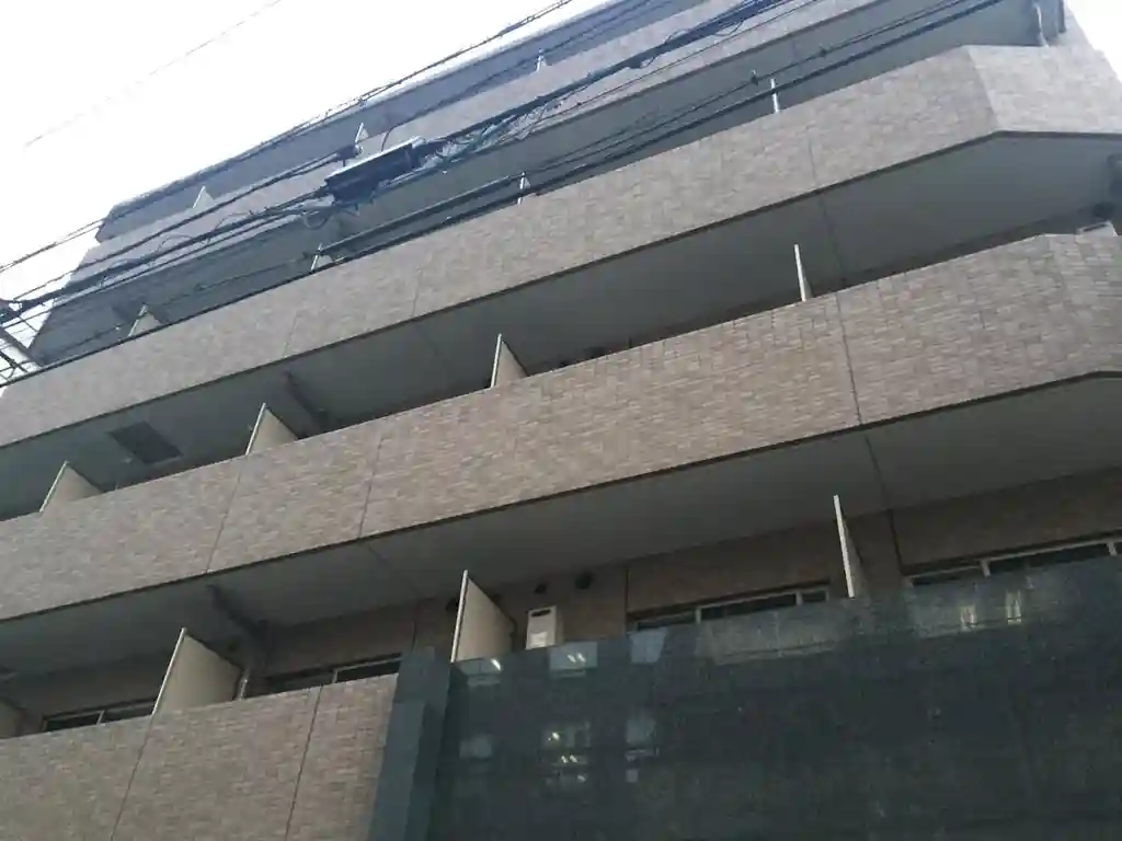 ロアール四谷 外観