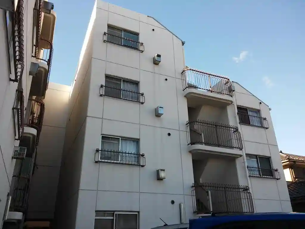 ニッコーハイツ本町 外観