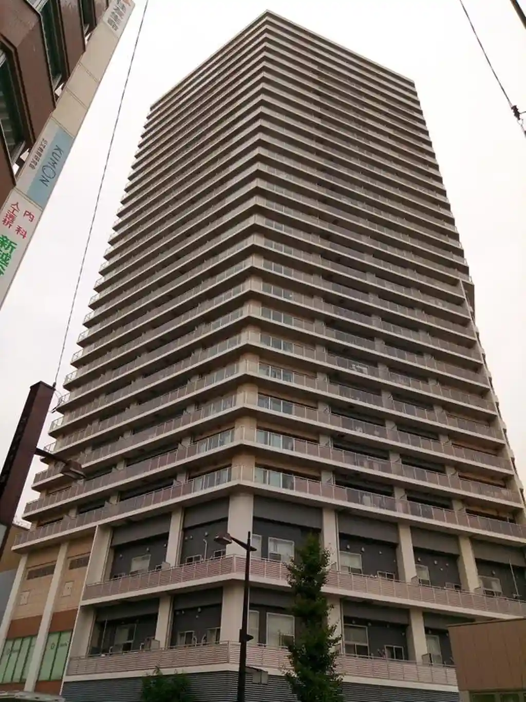 グローリオ越谷 ステーションタワー 外観