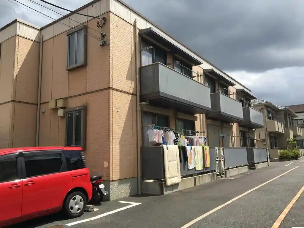 ストロベリーフィールド 外観