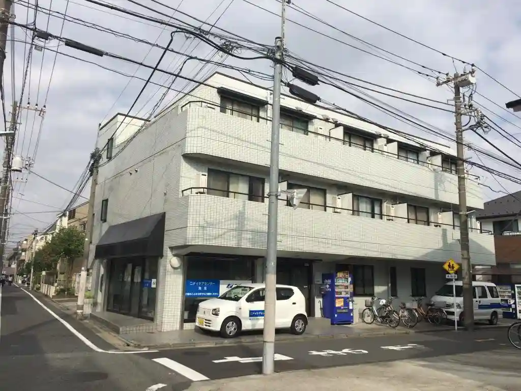 秀高ハイツ 外観
