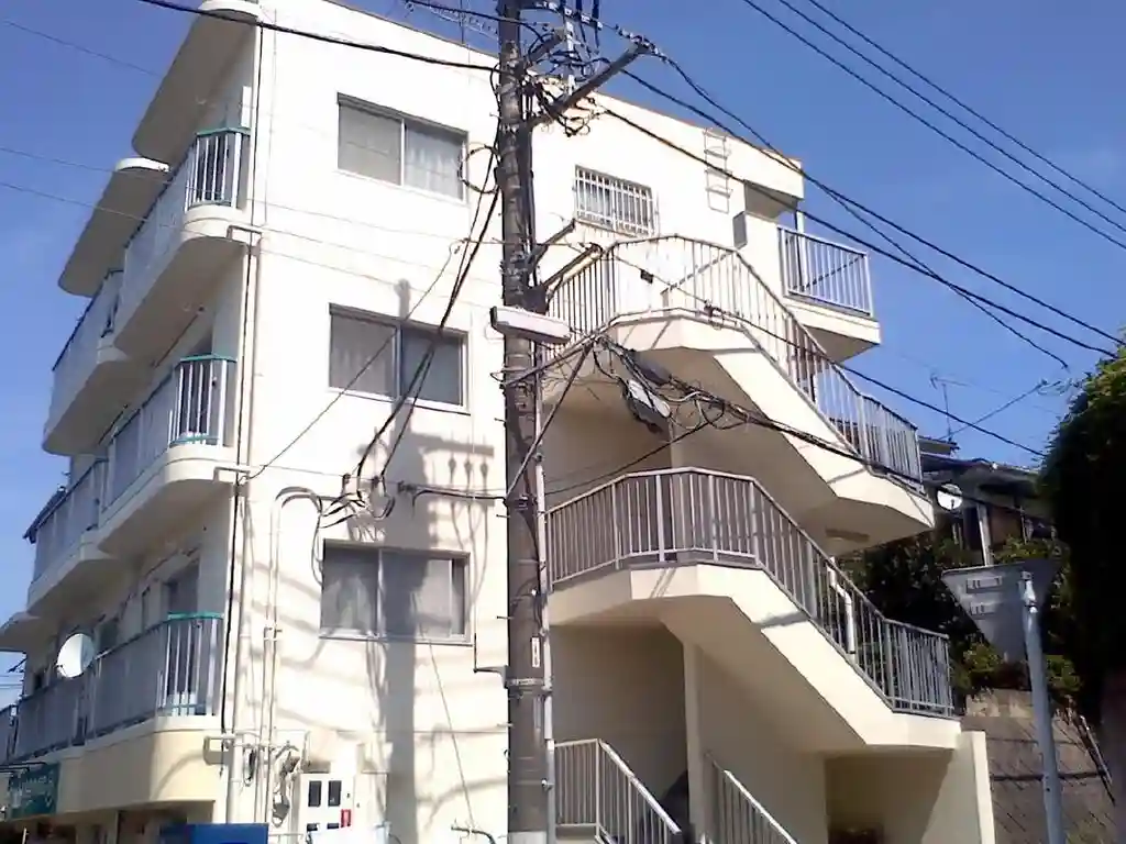 アムール子安 外観