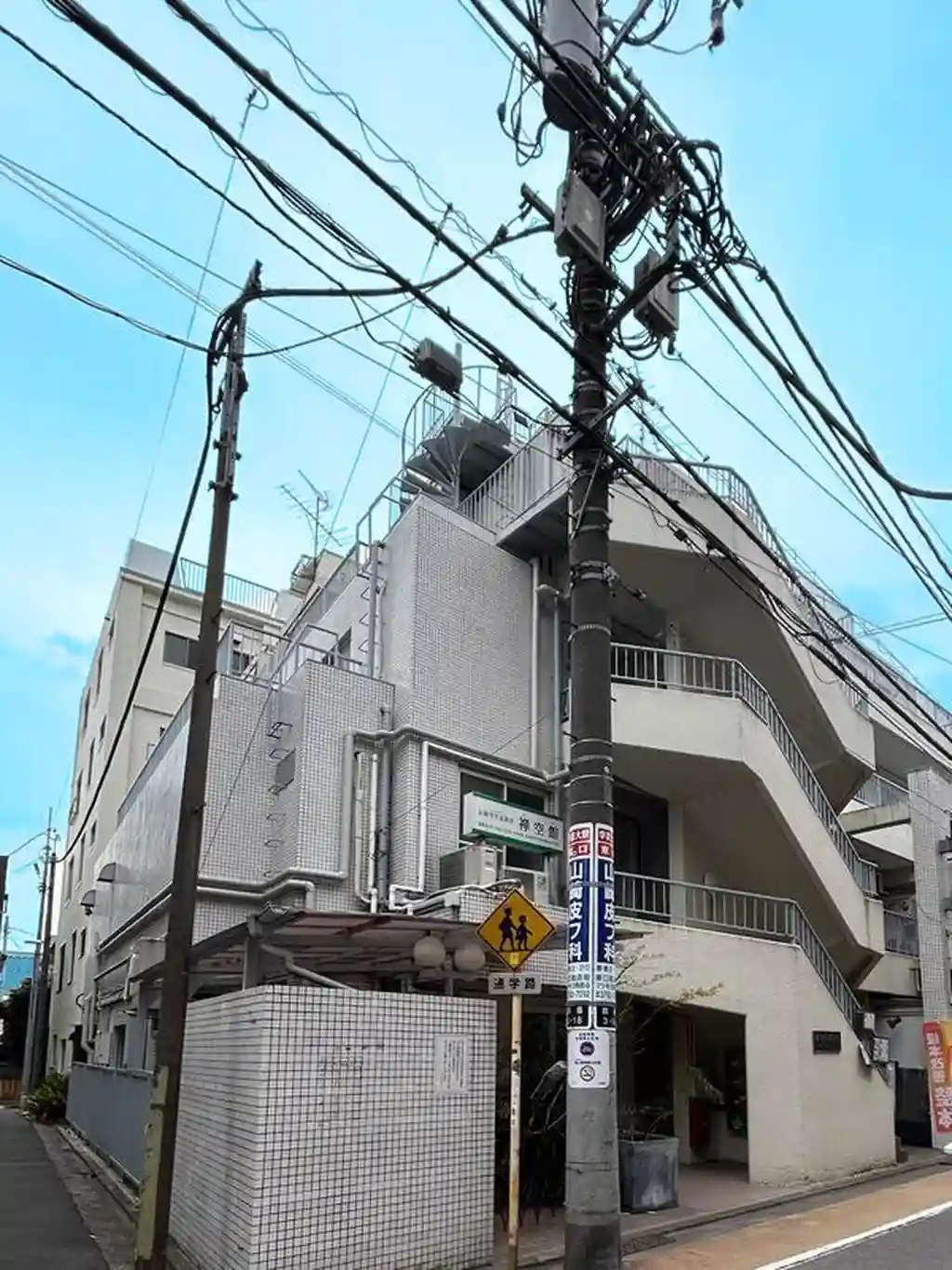 ロフティ学芸大 外観