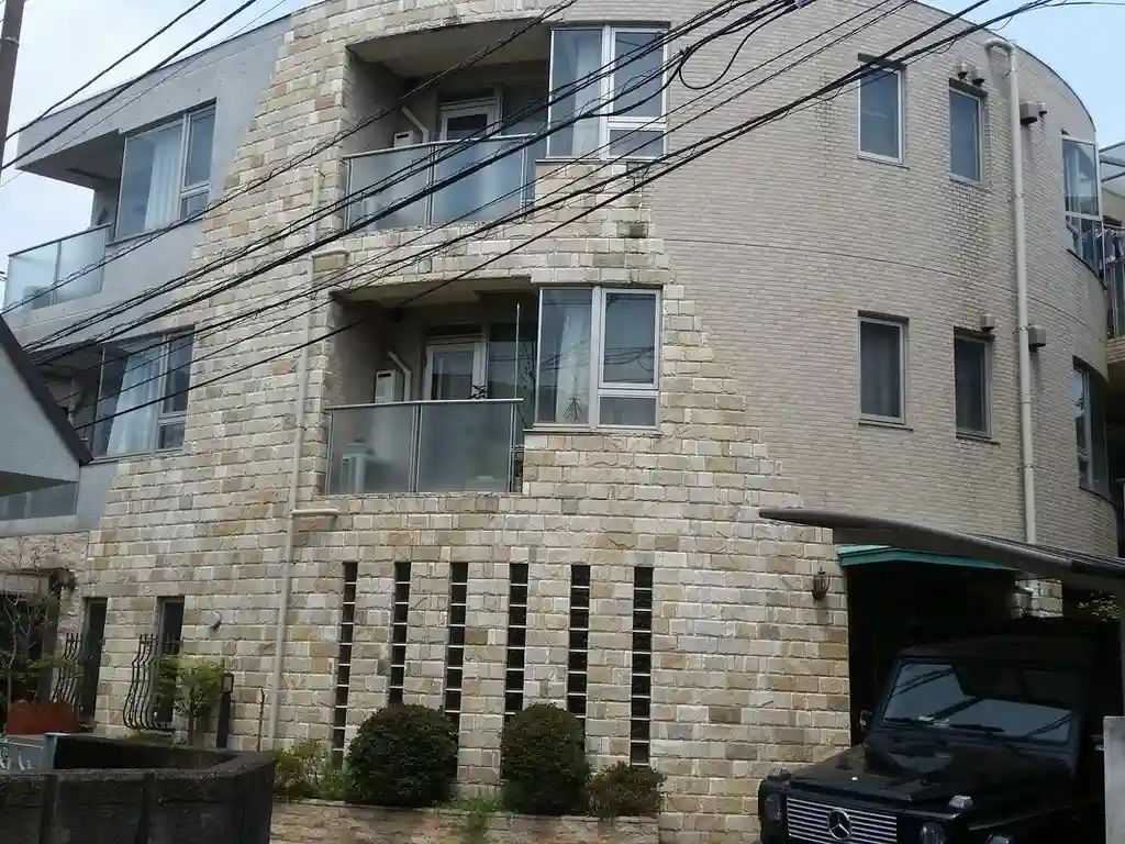 ラカーサアローネ 外観