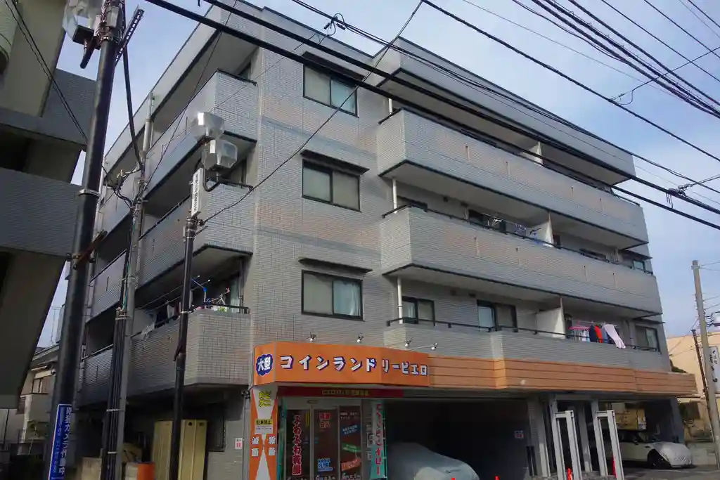 マルヤス・3 外観