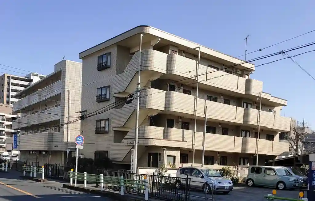 ラ・エスポワール 外観