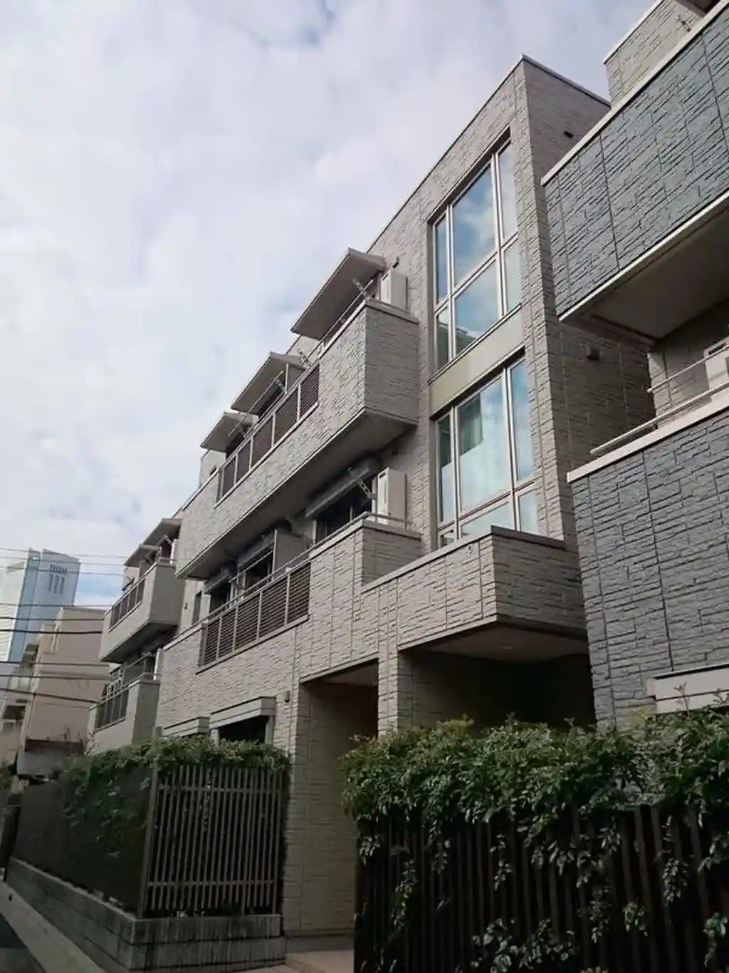 グランシャリオ壱番館 外観