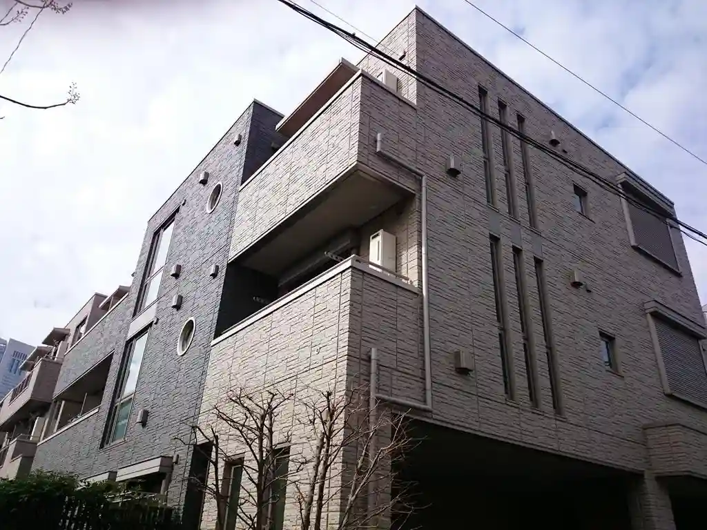 グランシャリオ弐番館 外観