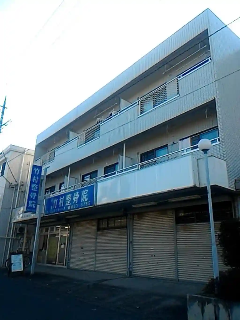 チコラース 外観