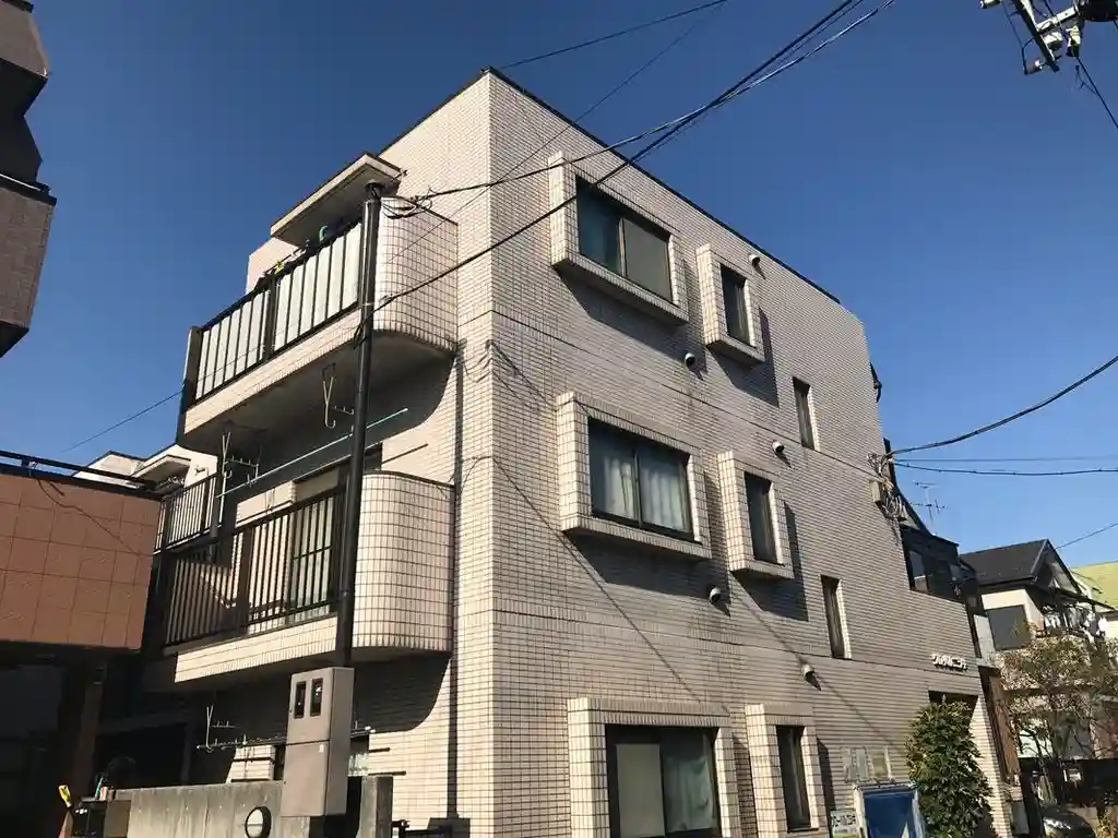 グローバルニシキ 外観