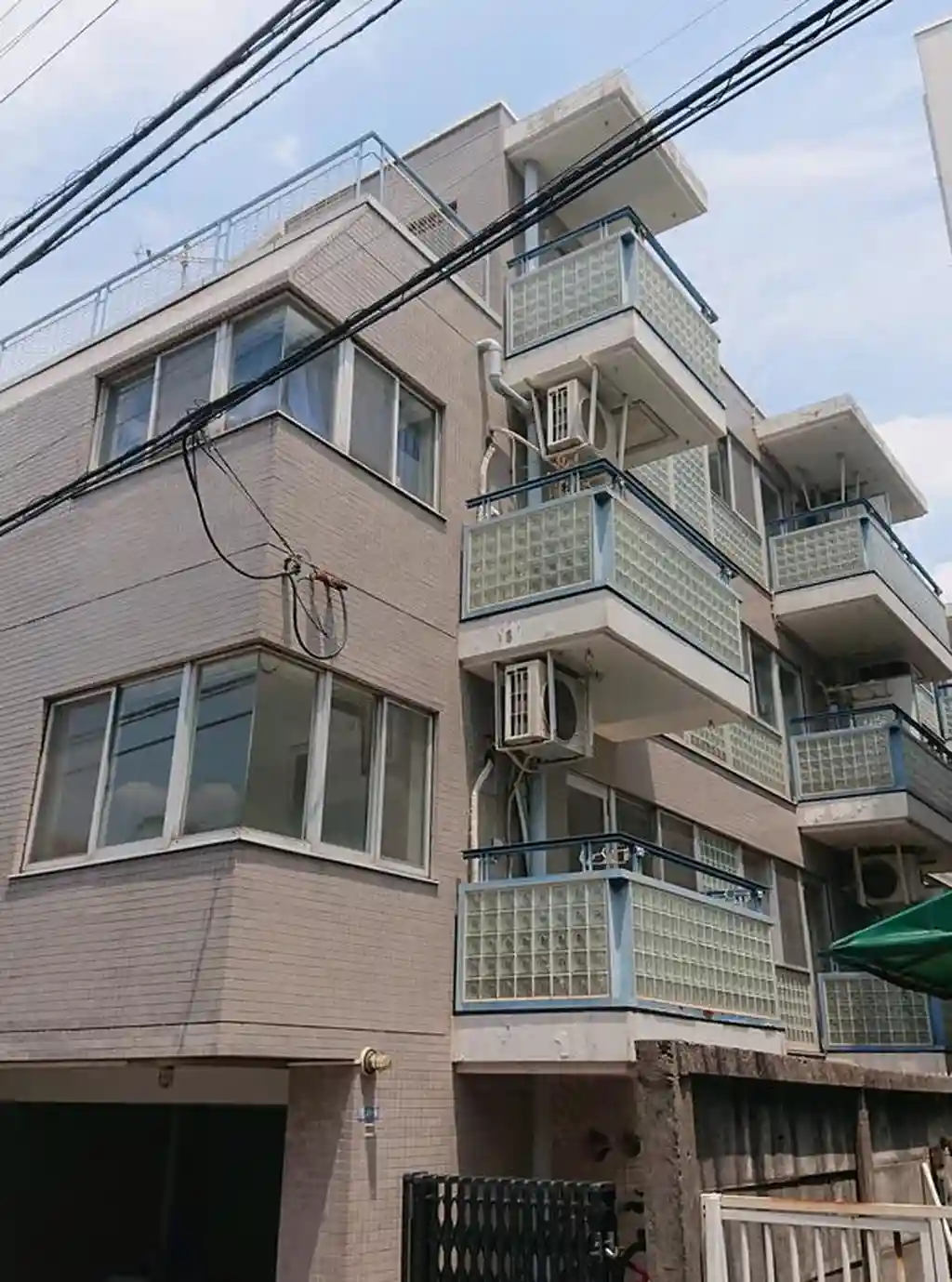 サンライズ目白 外観