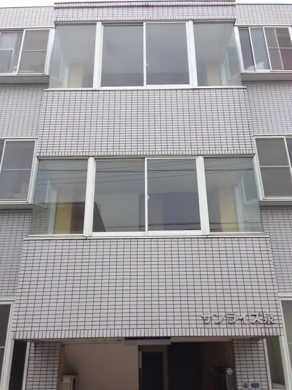 サンライズ泉 外観