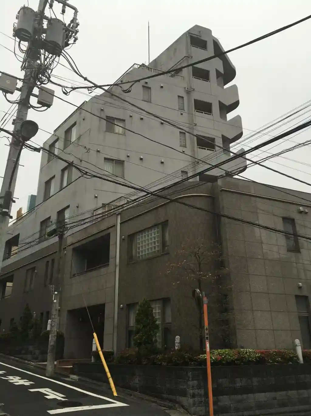 ユニロイヤル赤坂 外観