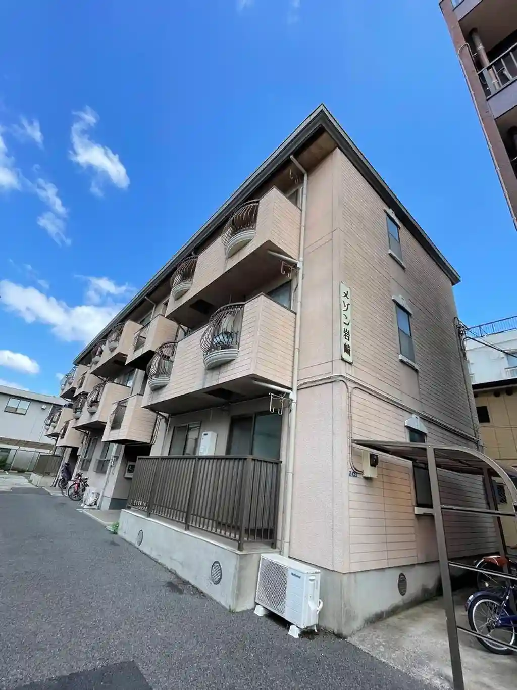 メゾン岩崎 外観