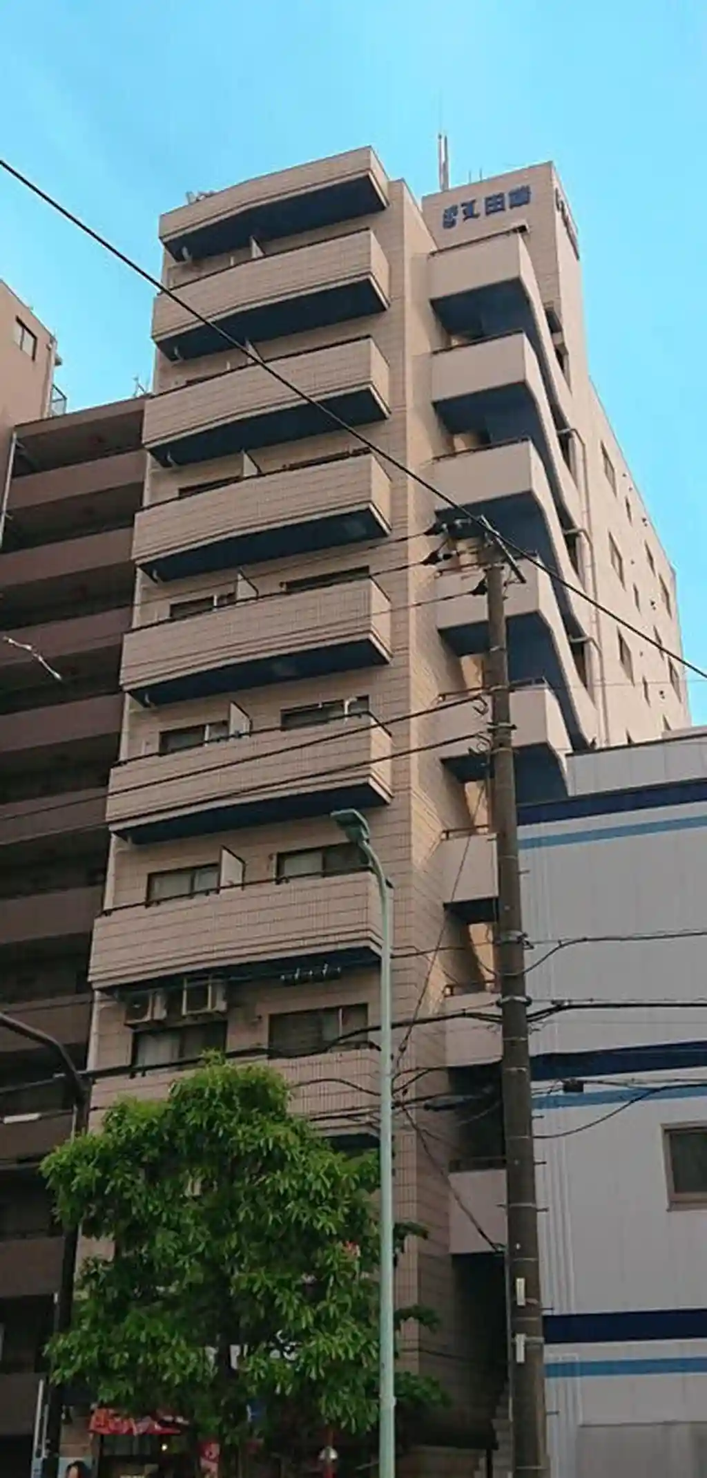 フローレス田端 外観