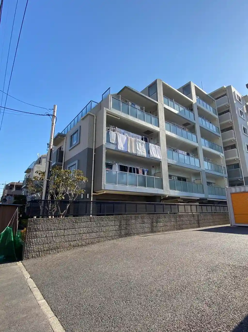 コニファーコート松飛台 外観
