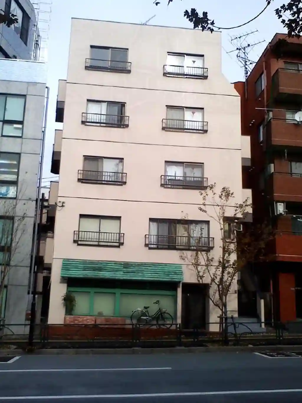 アファブル西早稲田 外観