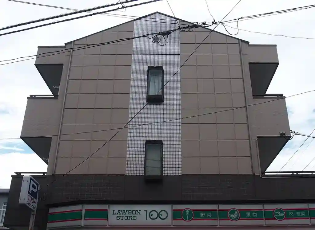 カーサ磯子A 外観
