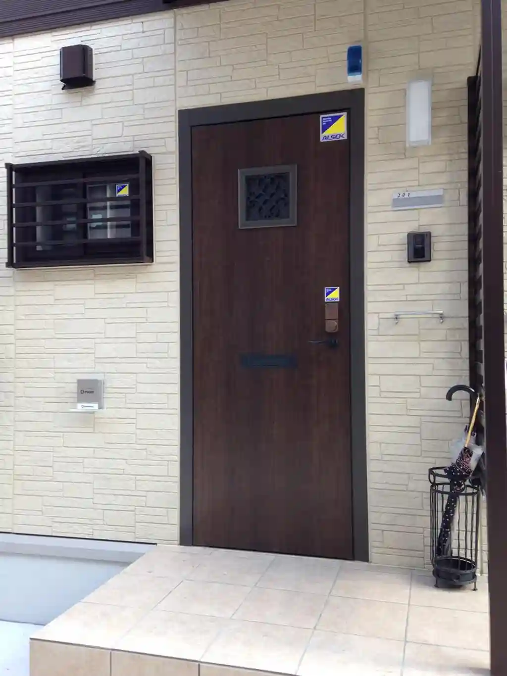 吉敷町4丁目D-room 外観