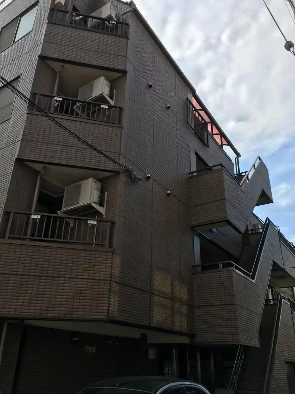 マウンパティ 外観