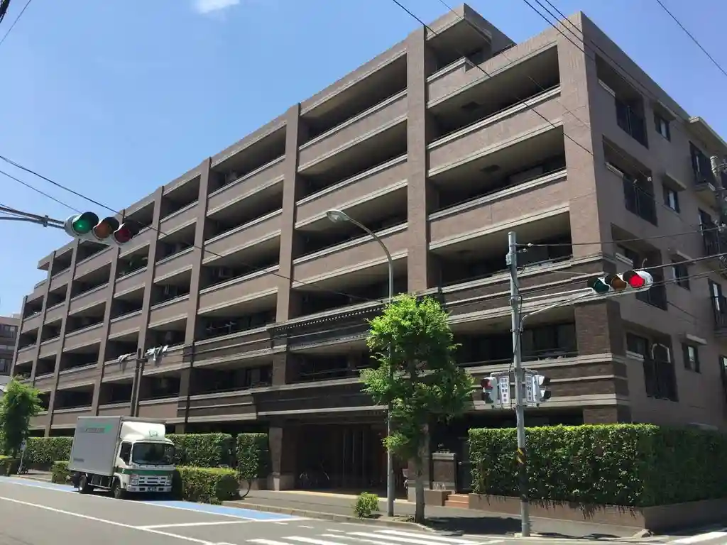 ナイスアーバンスクエア横濱鶴見 外観