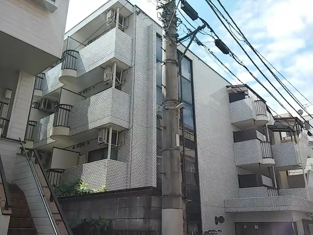 ミリオンコート久米川駅前 外観