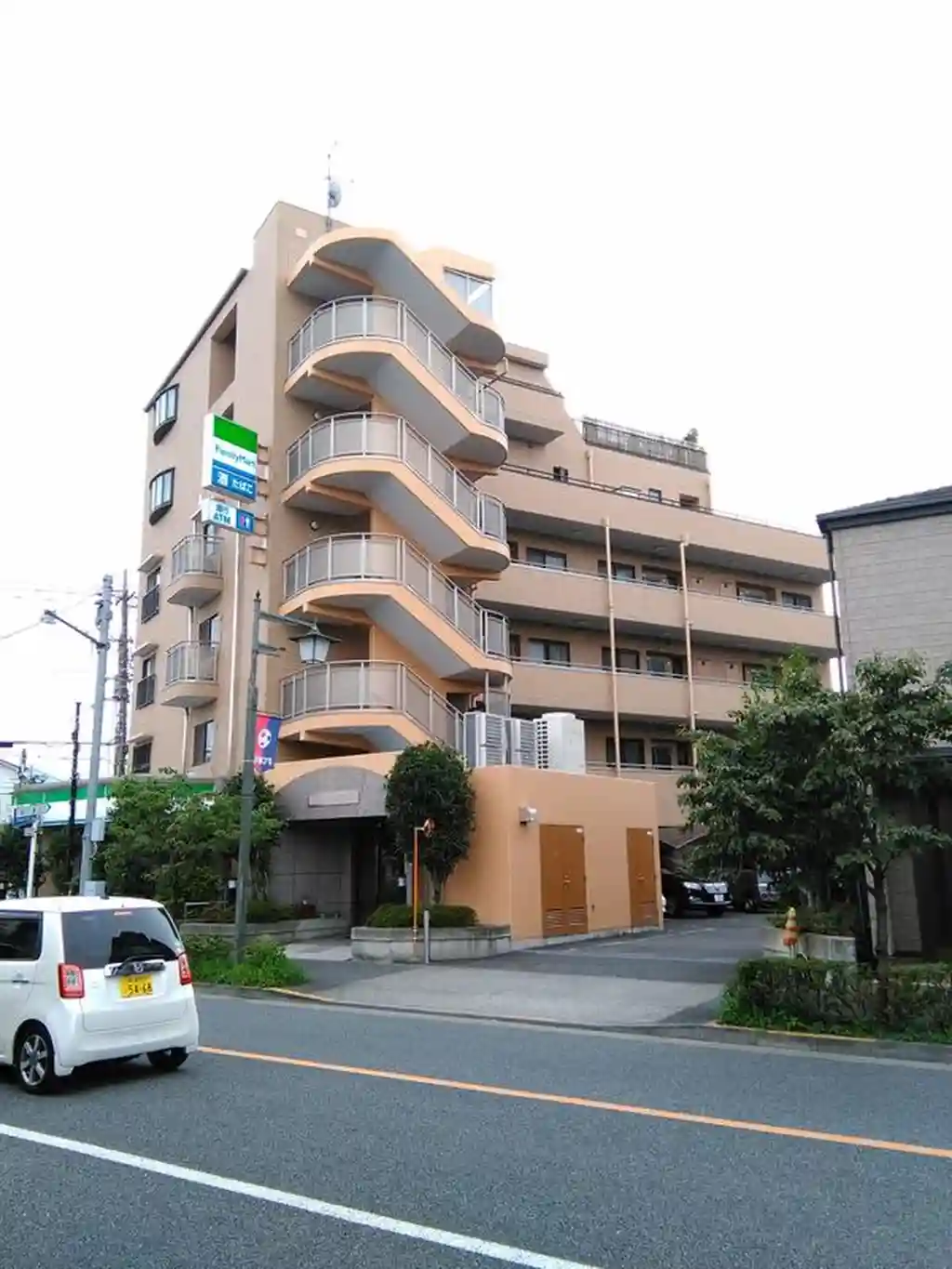 グランドール狛江 外観