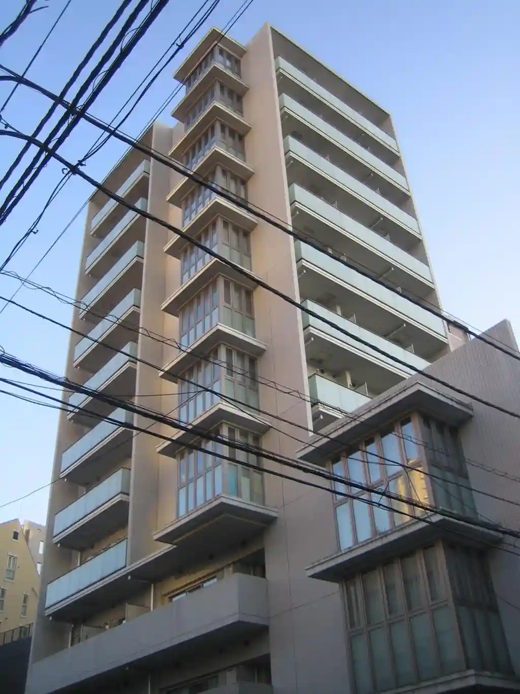 コンフォリア麻布EAST 外観